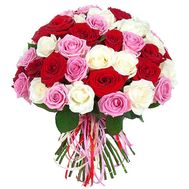 Unusually beautiful bouquet of roses