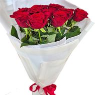 13 red roses decorated