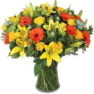 Букет из 11 гербер, 5 лилий, 15 роз и 4 хризантем