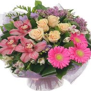 Букет цветов из орхидеи