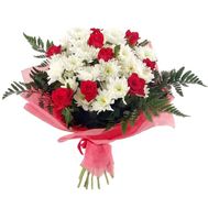 Букет из 9 роз и 6 хризантем