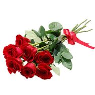 7 красных роз с лентой