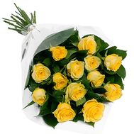 13 yellow roses