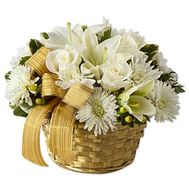 Basket of 10 chrysanthemums, 2 alstroemerias, 8 roses and 1 lily