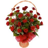 Корзина цветов из 25 роз