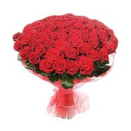 Огромный букет из 125 красных роз