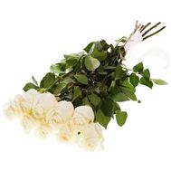 Bouquet of 9 white imported roses