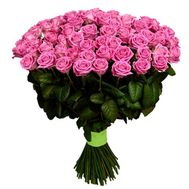 Elegant bouquet of 101 roses flowers
