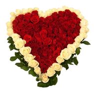 Букет из 70 красных и 35 белых роз