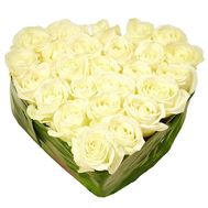 Heart of white roses
