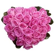 heart of 27 pink roses