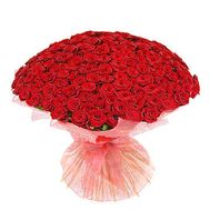 Bouquet of flowers from 101 roses