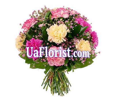 Букет цветов из 17 гвоздик