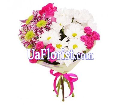 Bouquet of 3 chrysanthemums, 2 bush roses and 1 rose