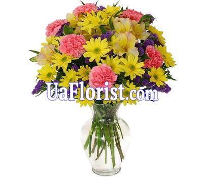 Bouquet of 7 chrysanthemums, 5 alstroemerias and 7 cloves Bouquet of 7 chrysanthemums, 5 alstroemerias and 7 cloves