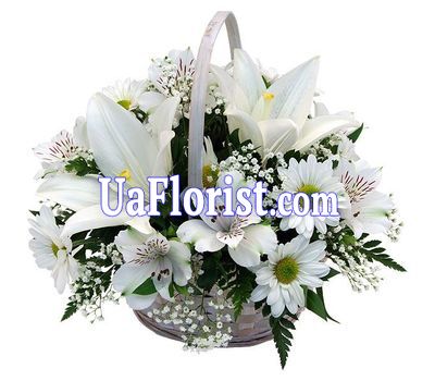 Basket of flowers from 7 chrysanthemums, 7 alstroemerias and 1 lily Basket of flowers from 7 chrysanthemums, 7 alstroemerias and 1 lily